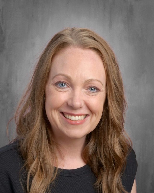 Headshot of Annie Fausto
