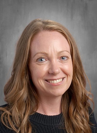 042_Fausto_Mrs._Annie_01