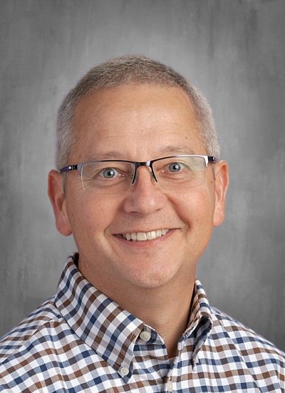 049_Middleton_Mr._Ron_01